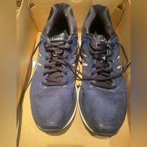 Men’s ASICS Gel Nimbus 19 - Size 12